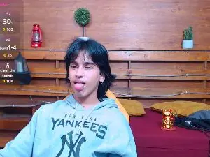 Cam4 Free Live Porn of alex_474