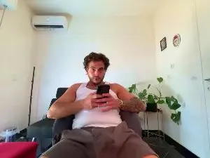 Cam4 Nude Webcam of M4tt3000