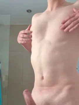 Cam4 Live Sex of skinnyboy1097