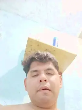Cam4 Live Porn of ezeky1