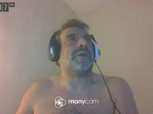 Cam4 Live Porn of benenzo