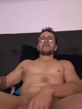 Cam4 Free Porn Cam of body_cris