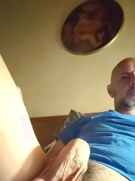 Cam4 Watch Live Sex Cams of CIONDOLONE82