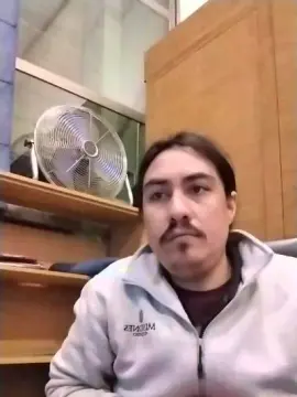 Cam4 Free Porn Cam of HombreAburrido