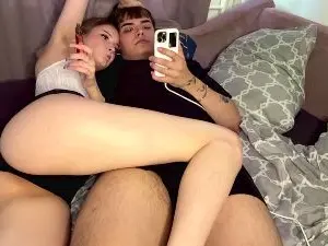 Cam4 Watch Live Sex Cams of RoseReddish