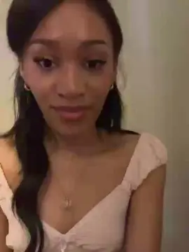 Cam4 Sex Chat of Sarabombshell