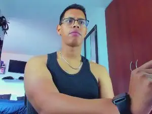 Cam4 Watch Live Sex Cams of John_pmr