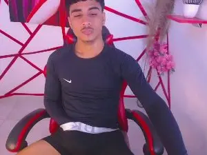 Cam4 Live Sex Cam of Oliver_Parker