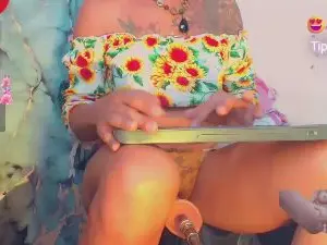 Cam4 Sex Chat of khiara_moretti