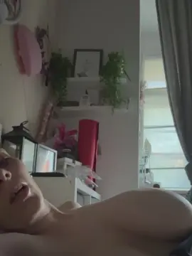 Cam4 Adult Webcam of Summer80h