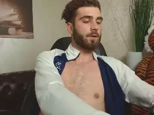 Cam4 Watch Live Sex Cams of KyloEast