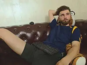 Cam4 Live Sex Cam of KyloEast