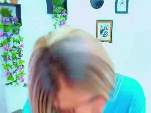 Cam4 Nude Webcam of monserrat18