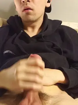 Cam4 Live Sex of Guy2319