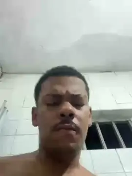Cam4 Free Live Porn of Senhornunes