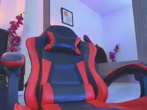 Cam4 Live Sex Cam of Alan_Colthon