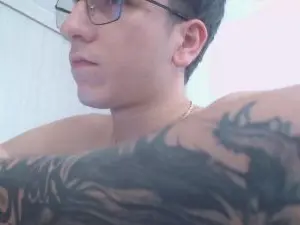 Cam4 Best Webcam of axel_serra