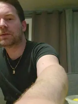 Cam4 Adult Video Chat of tomsauwer