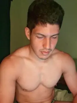 Cam4 Adult Webcam of JohnnyRuizXXX