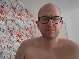 Cam4 Live Porn of agentbravo