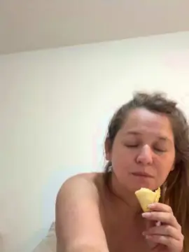 Cam4 Live Sex of mieldulcexx