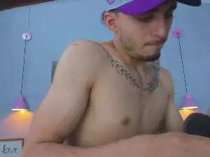 Cam4 Free Live Porn of James_06