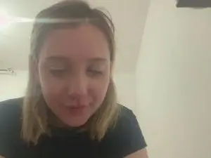 Cam4 Free Porn Cam of StarlaDeojay