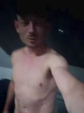 Cam4 Free Live Porn of sjoiwo69