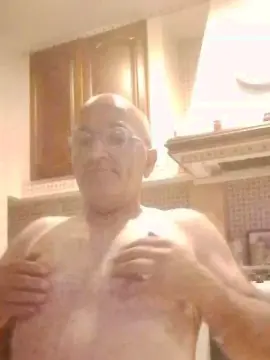 Cam4 Live Sex of Maturo1268