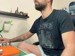 Cam4 Free Porn Cam of LoveBigTis
