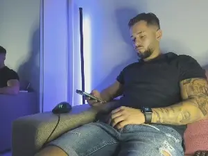 Cam4 Watch Live Sex Cams of Nikcholasx1