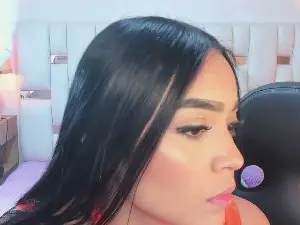 Cam4 Sex Cam of Nauthy_Nahomi