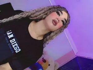 Cam4 Free Live Porn of HeidiKlum69