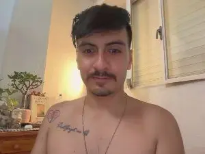 Cam4 Watch Live Sex Cams of alexxx_turco