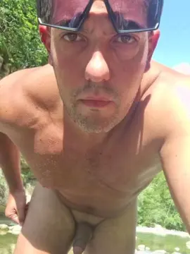 Cam4 Sex Chat of 83moro83