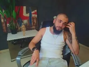 Cam4 Live Porn of OscarWills