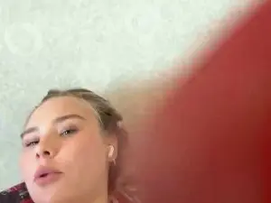 Cam4 Sex Cam of MinnaNephew