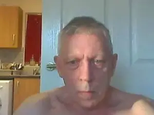Cam4 Nude Webcam of middleman52