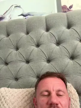 Cam4 Watch Live Sex Cams of Benjay74