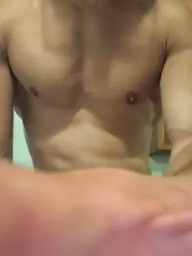 Cam4 Free Live Porn of Gil_Hot_
