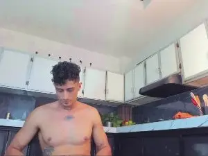 Cam4 Live Sex of ostbot_