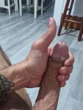 Cam4 Live Sex Cam of Crispauzao