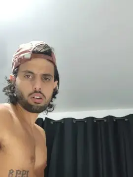 Cam4 Watch Live Sex Cams of Levi_Henrique
