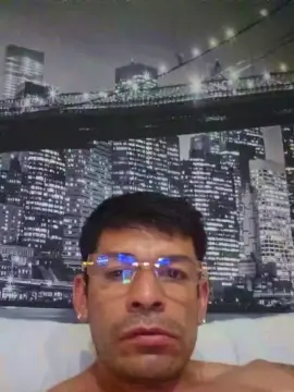 Cam4 Live Sex of Leonsalvajexxx
