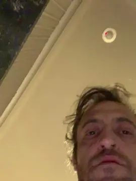 Cam4 Live Porn of Mgpereira