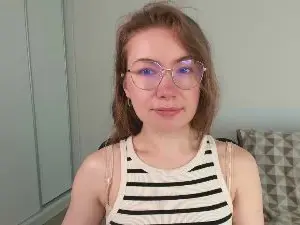 Cam4 Adult Webcam of miax_desire
