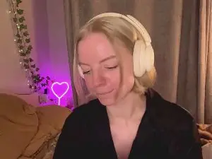 Cam4 Live Sex of MinaElberson