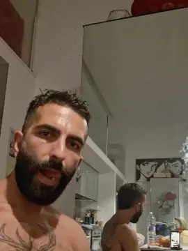 Cam4 Free Live Porn of Alessio90italy