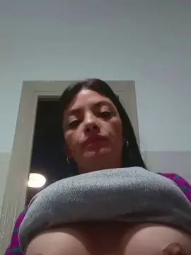 Cam4 Free Porn Cam of flor229