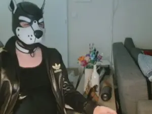 Cam4 Live Porn of Suitedpup